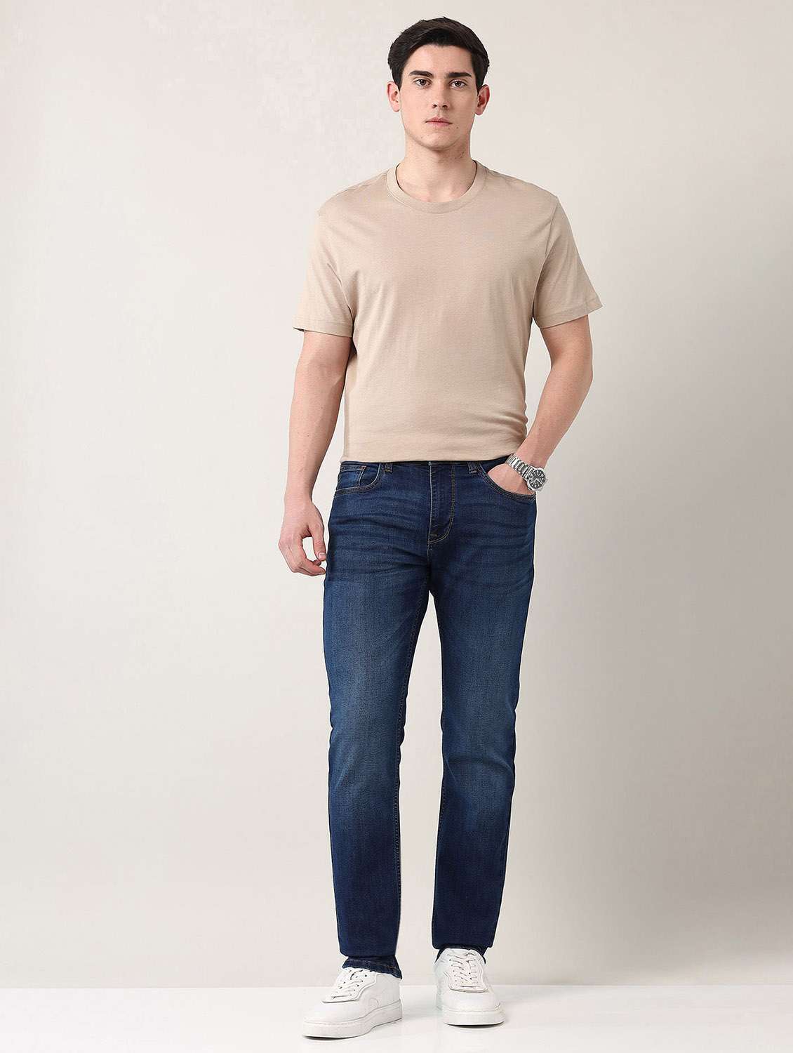 men washed mid rise slim fit jeans - 21998396 - Standard Image - 4