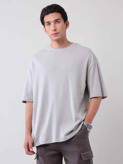 men solid round neck oversized t-shirt - 21998432 -  Standard Image - 0