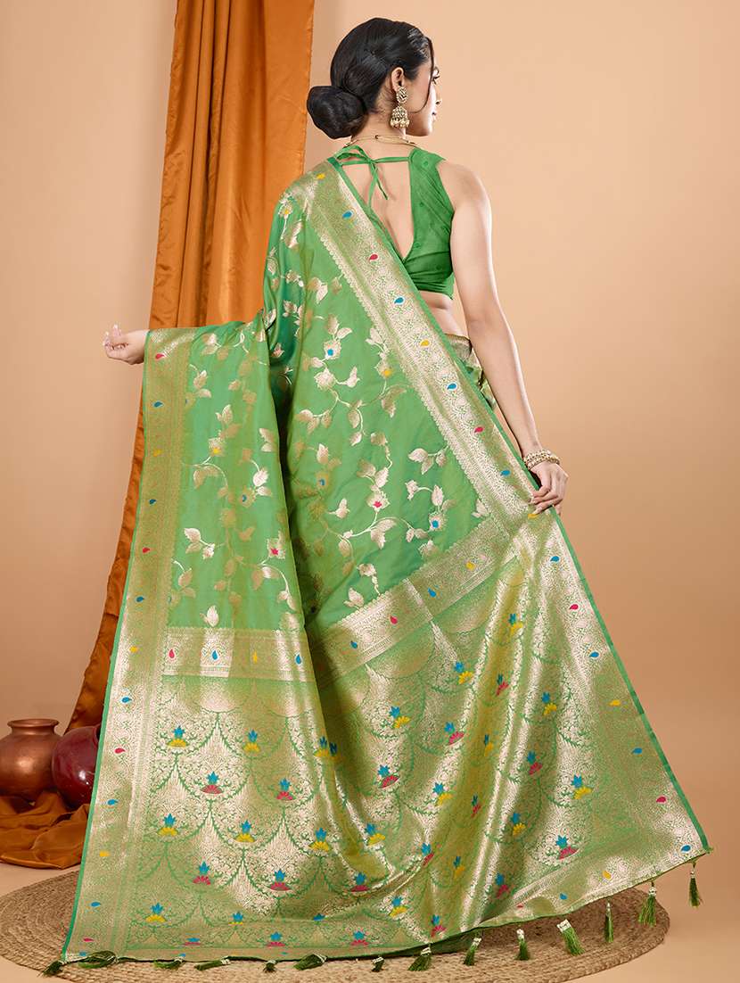 women self design banarasi saree with blouse - 21998528 - Standard Image - 1