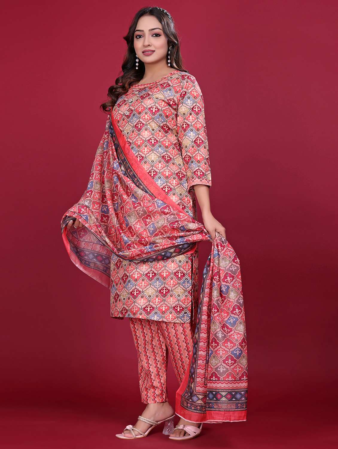 women printed three quarter sleeve kurta pant with dupatta set - 21998642 - Standard Image - 1