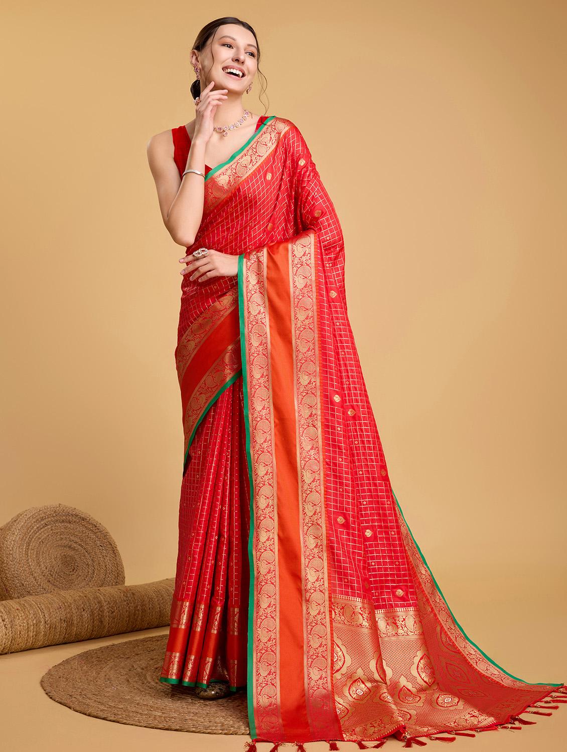 women self design banarasi saree with blouse - 21998772 - Zoom Image - 0