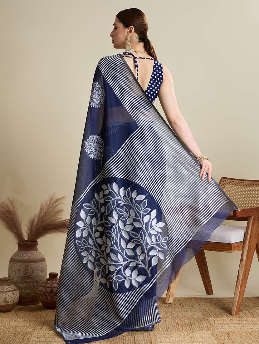 women self design bordered saree with blouse - 21998796 -  Standard Image - 1