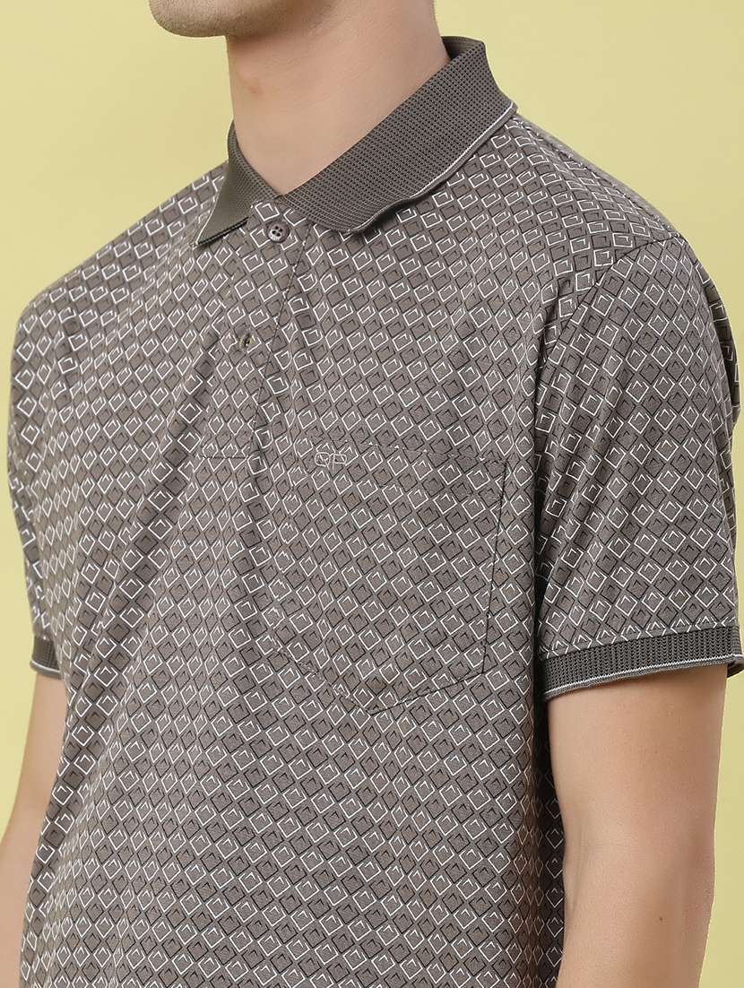 men printed short sleeve regular fit polo t-shirt - 21999077 -  Standard Image - 4