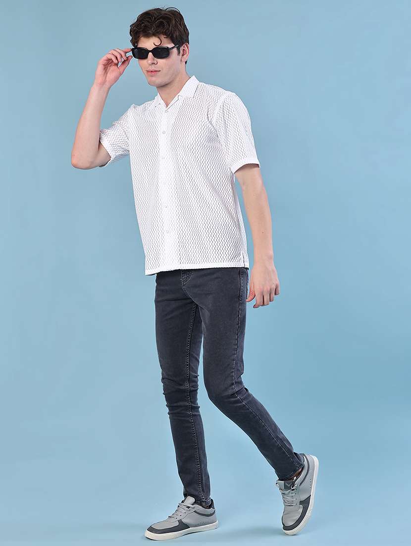 men self designed collared short sleeve shirt - 21999581 -  Standard Image - 4