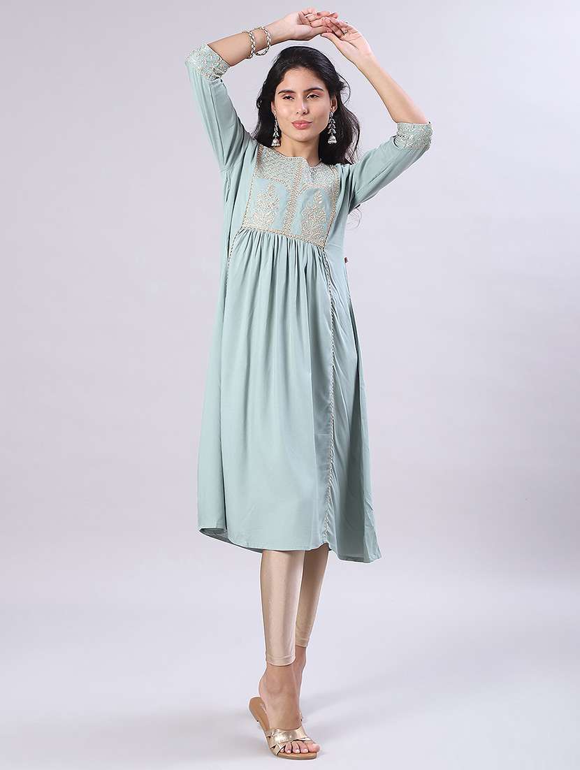 women three quarter sleeve flared kurta - 21999910 -  Standard Image - 1