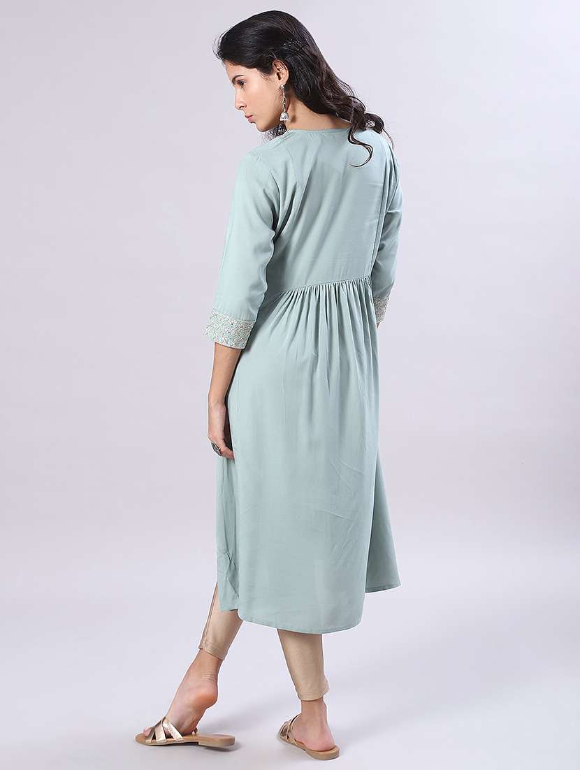 women three quarter sleeve flared kurta - 21999910 -  Standard Image - 4