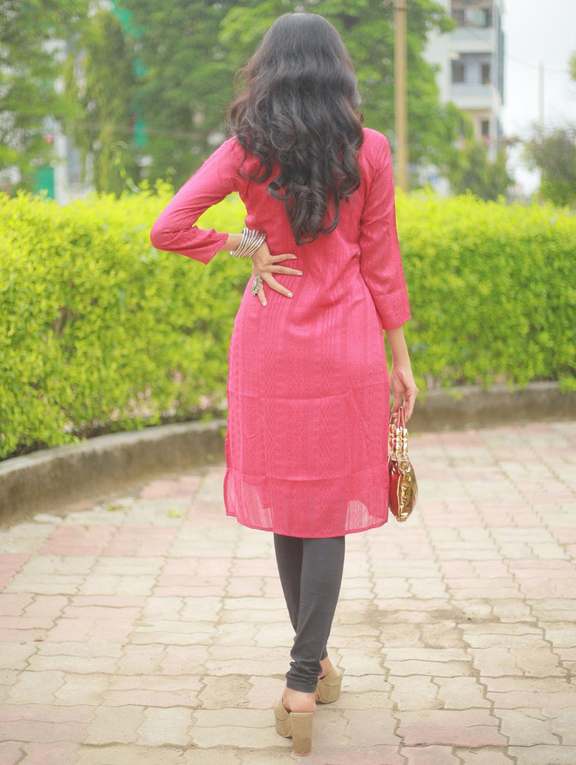 women self design three quarter sleeve straight kurta - 21999968 - Standard Image - 1
