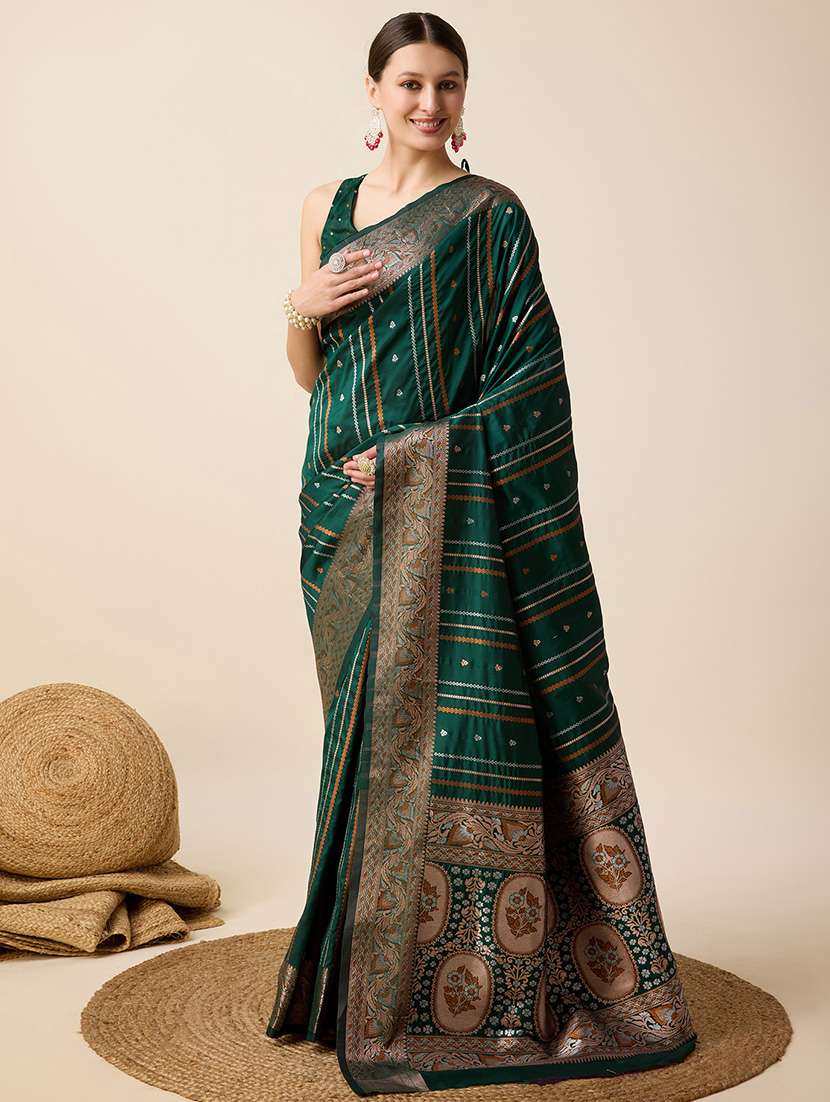 women self design banarasi saree with blouse