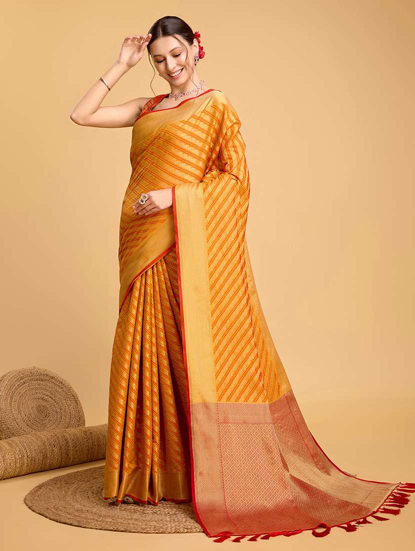 women self design banarasi saree with blouse - 22000043 -  Standard Image - 1