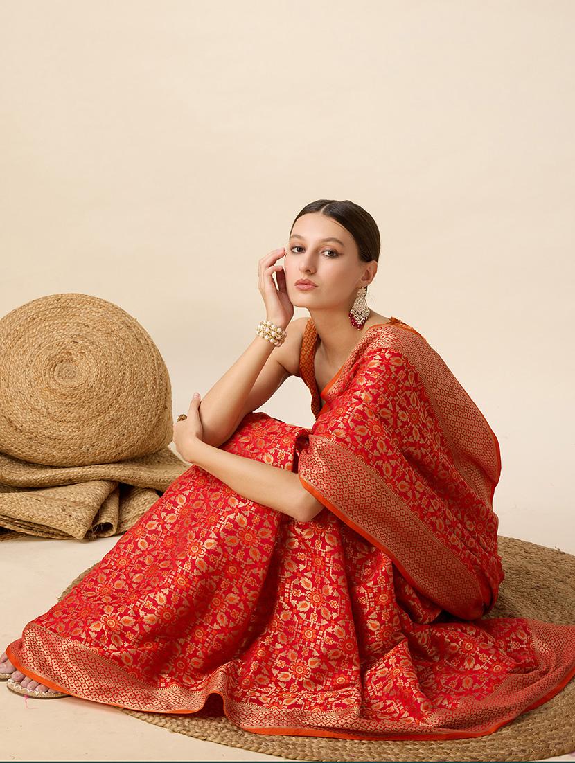 women self design banarasi saree with blouse - 22000052 - Standard Image - 4