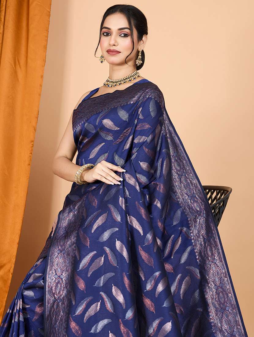 women self design banarasi saree with blouse - 22000057 -  Standard Image - 4