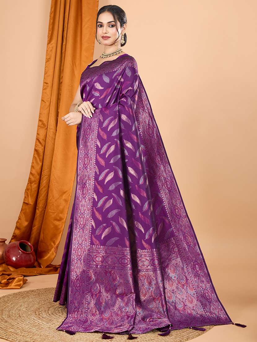 women self design banarasi saree with blouse - 22000059 -  Standard Image - 1