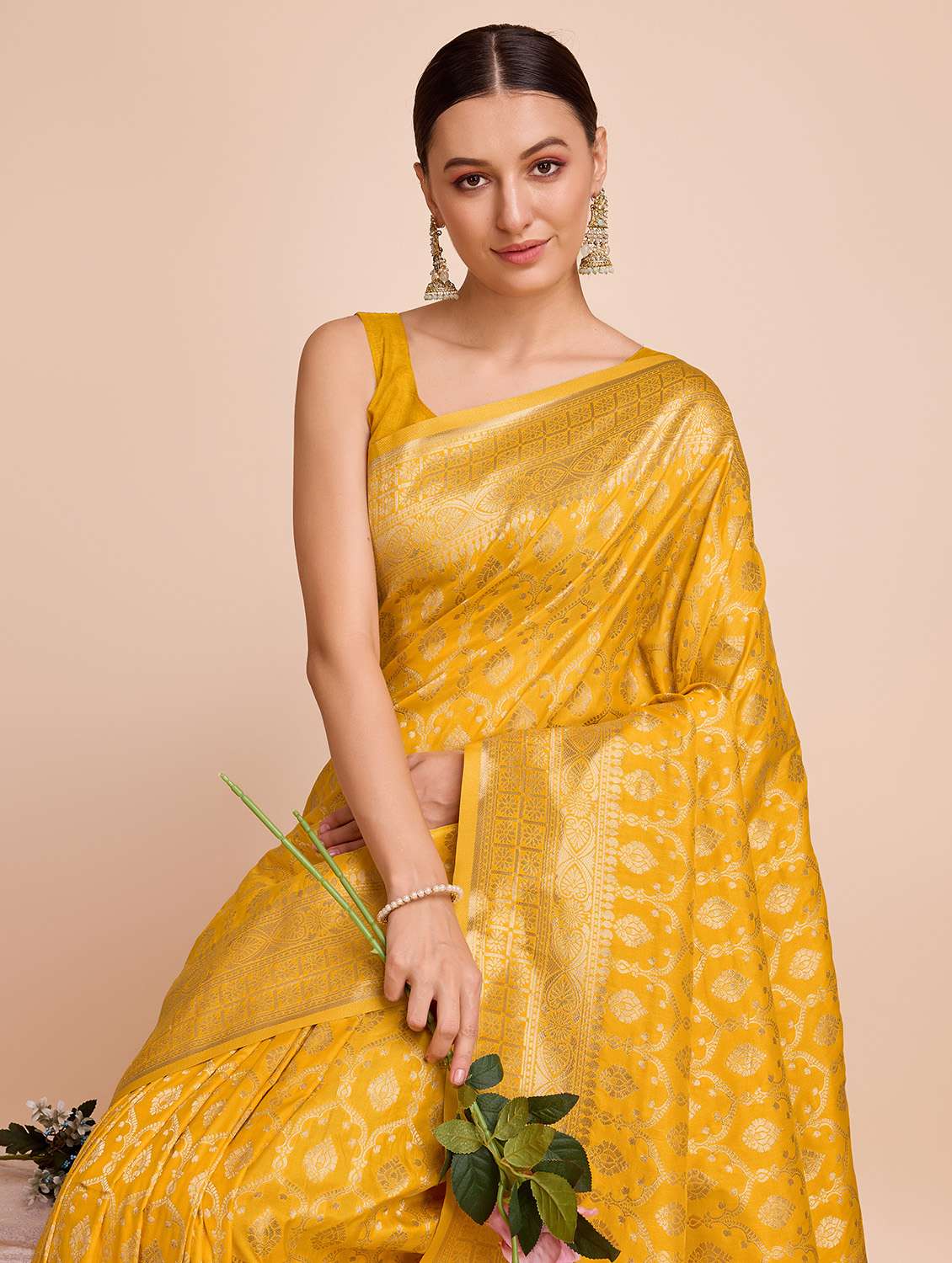 women self design banarasi saree with blouse - 22000060 -  Standard Image - 1