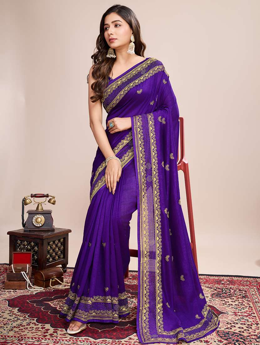 women solid with work zari work bordered saree with blouse - 22000072 - Standard Image - 4