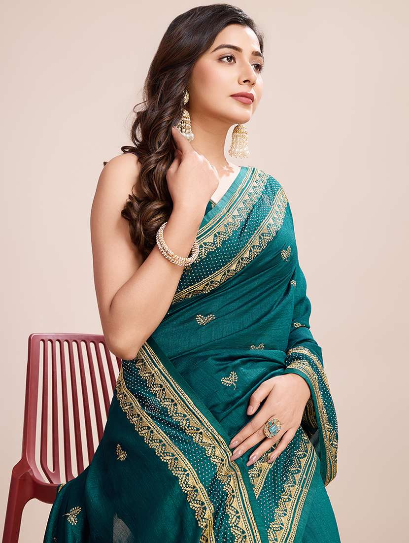 women solid with work zari work bordered saree with blouse - 22000073 -  Standard Image - 4