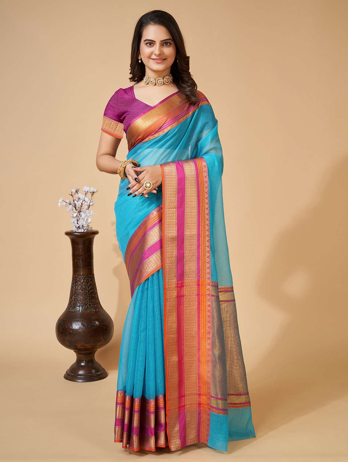 women solid with bordered kota doria saree with blouse - 22001293 -  Standard Image - 1