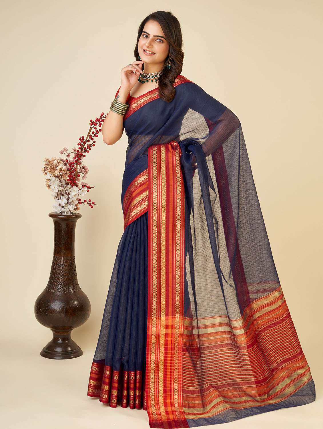 women solid with bordered kota doria saree with blouse - 22001309 -  Standard Image - 1