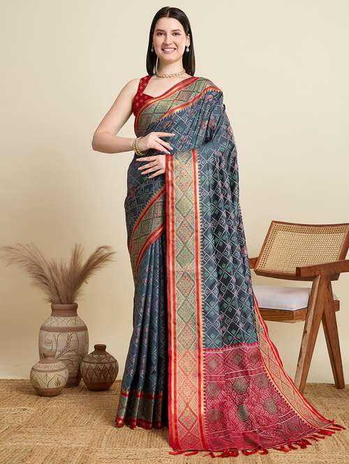women self design patola saree with blouse - 22001326 -  Standard Image - 0