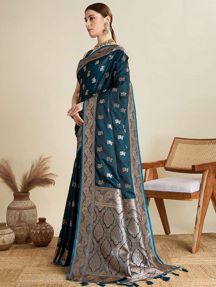 women self design banarasi saree with blouse - 22001348 - Standard Image - 4