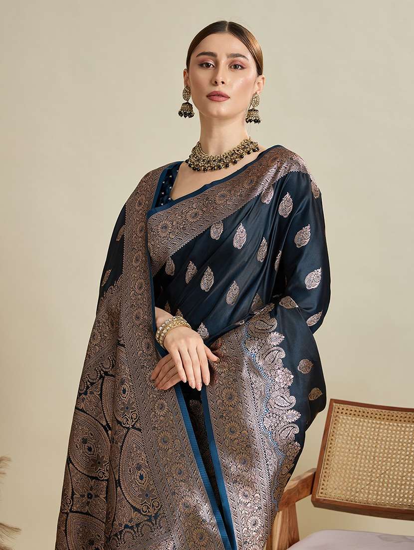 women self design banarasi saree with blouse - 22001353 - Standard Image - 4