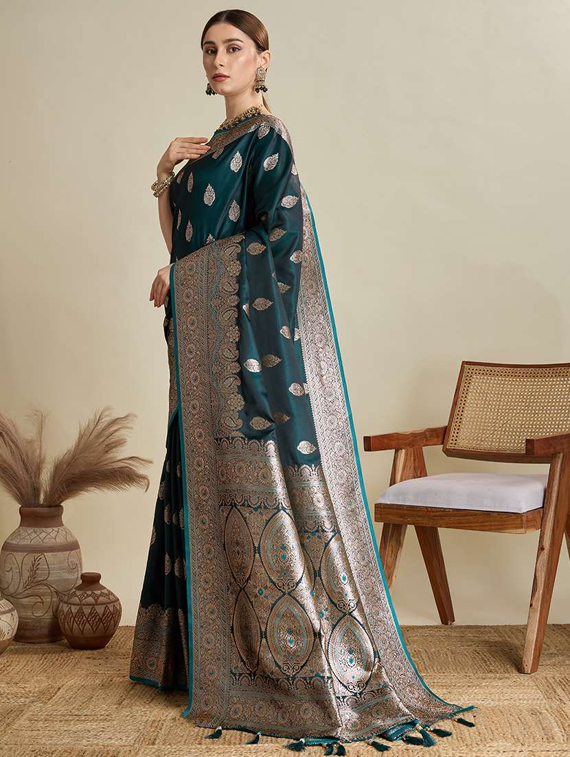 women self design banarasi saree with blouse - 22001354 - Standard Image - 4