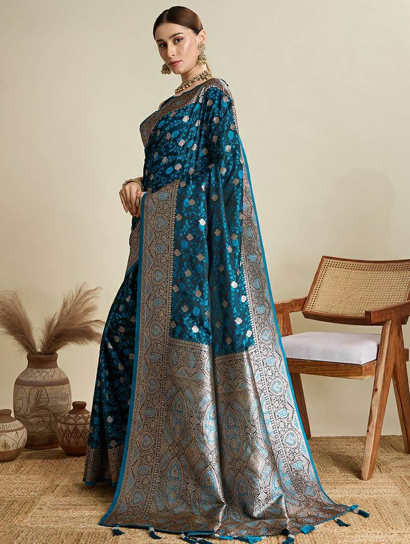 women self design banarasi saree with blouse - 22001356 -  Standard Image - 4