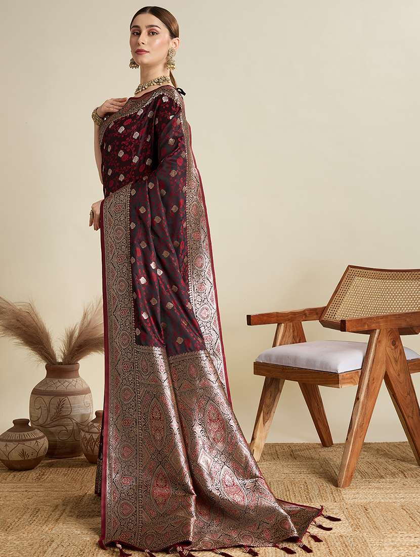 women self design banarasi saree with blouse - 22001358 -  Standard Image - 4