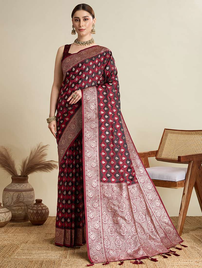 women self design banarasi saree with blouse - 22001368 -  Standard Image - 1