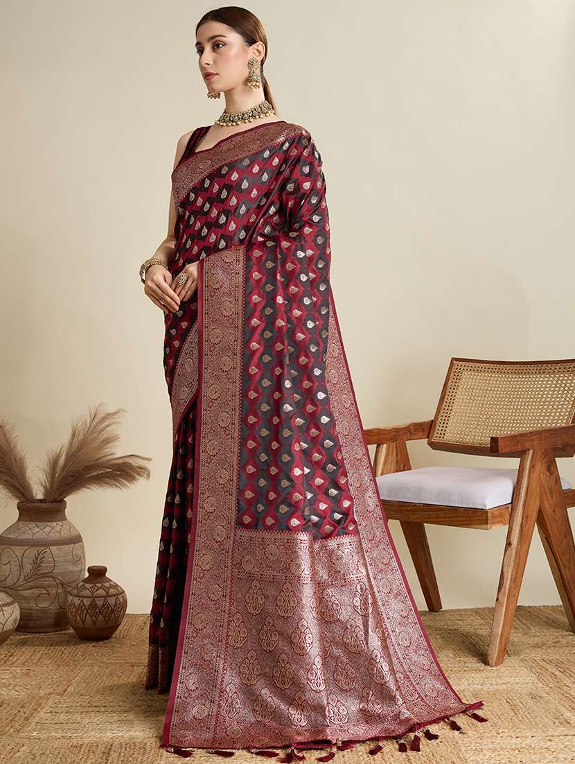 women self design banarasi saree with blouse - 22001368 - Standard Image - 4