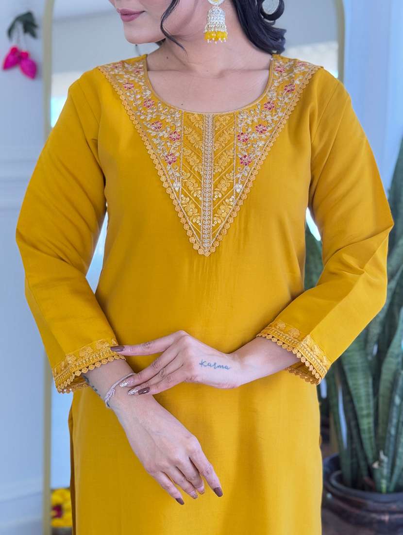 women embroidered three quarter sleeve kurta pant with dupatta set - 22001609 - Standard Image - 4