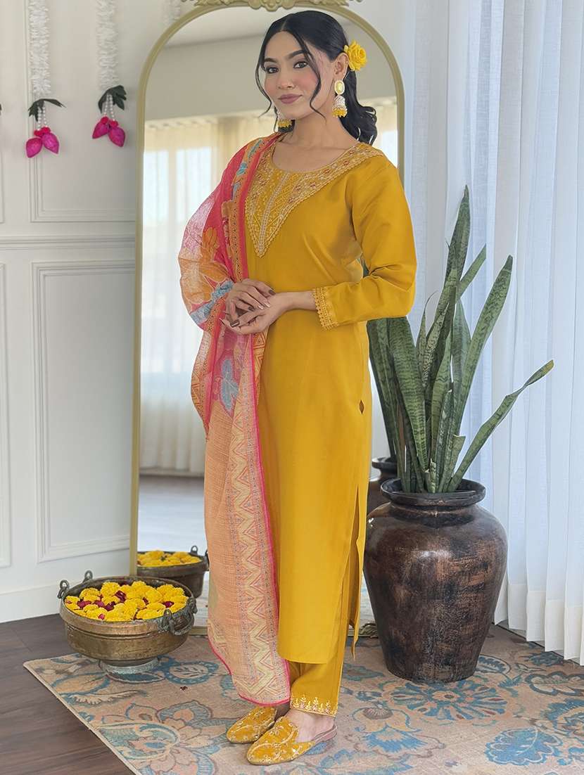 women embroidered three quarter sleeve kurta pant with dupatta set - 22001610 -  Standard Image - 1