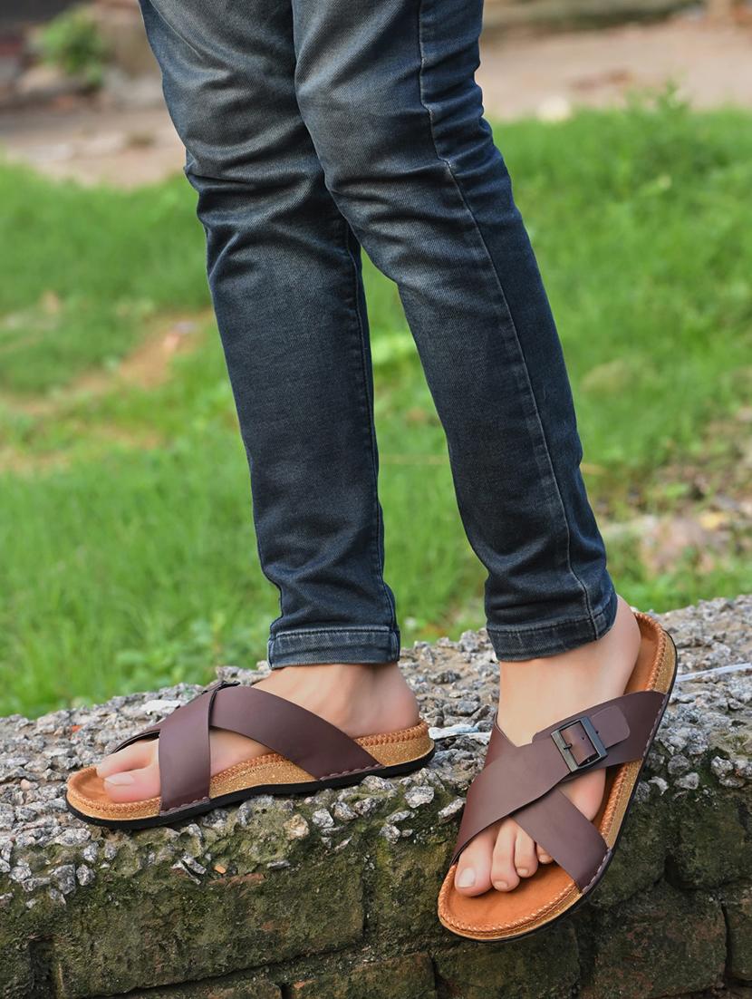 men brown slip on sandal - 22001740 - Standard Image - 1