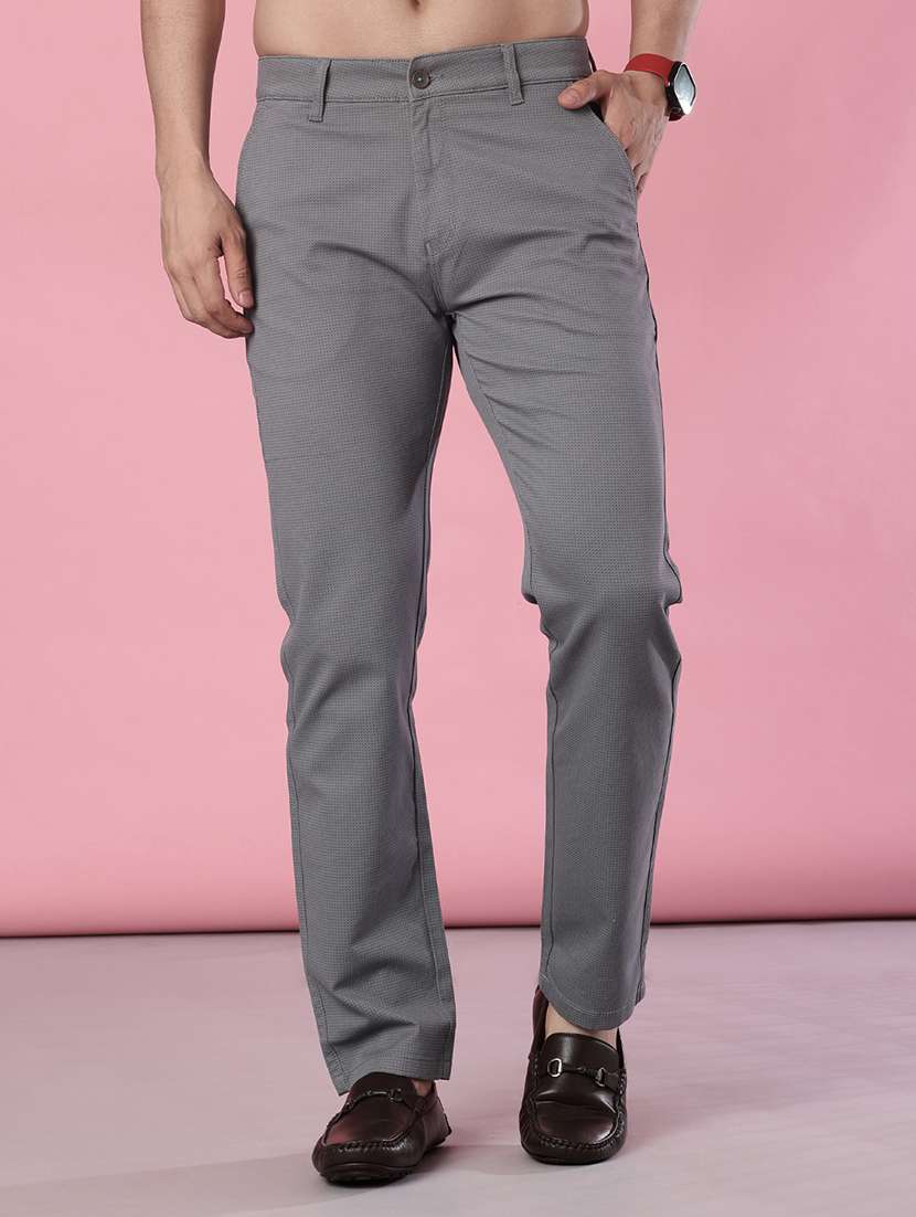 men solid mid rise chinos casual trouser