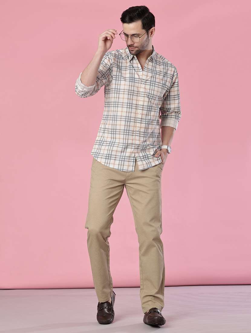 men solid mid rise chinos casual trouser - 22002130 -  Standard Image - 4