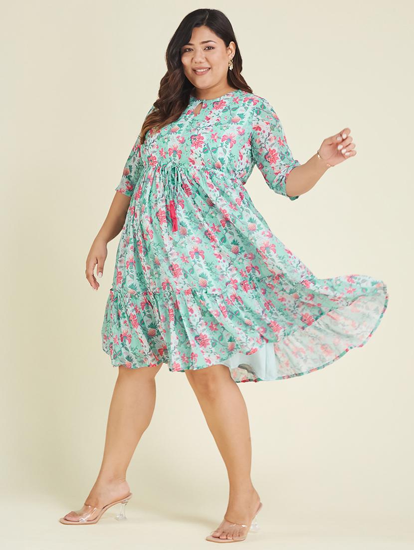 women plus size floral print tiered dress - 22002354 - Standard Image - 4