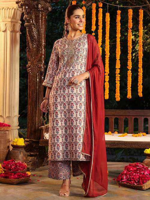 women printed three quarter sleeve kurta palazzo with dupatta set - 22002359 -  Standard Image - 0