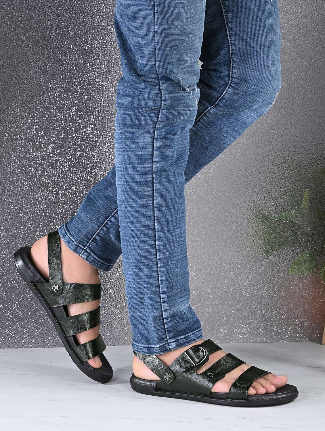 men olive back strap sandal - 22003906 -  Standard Image - 1