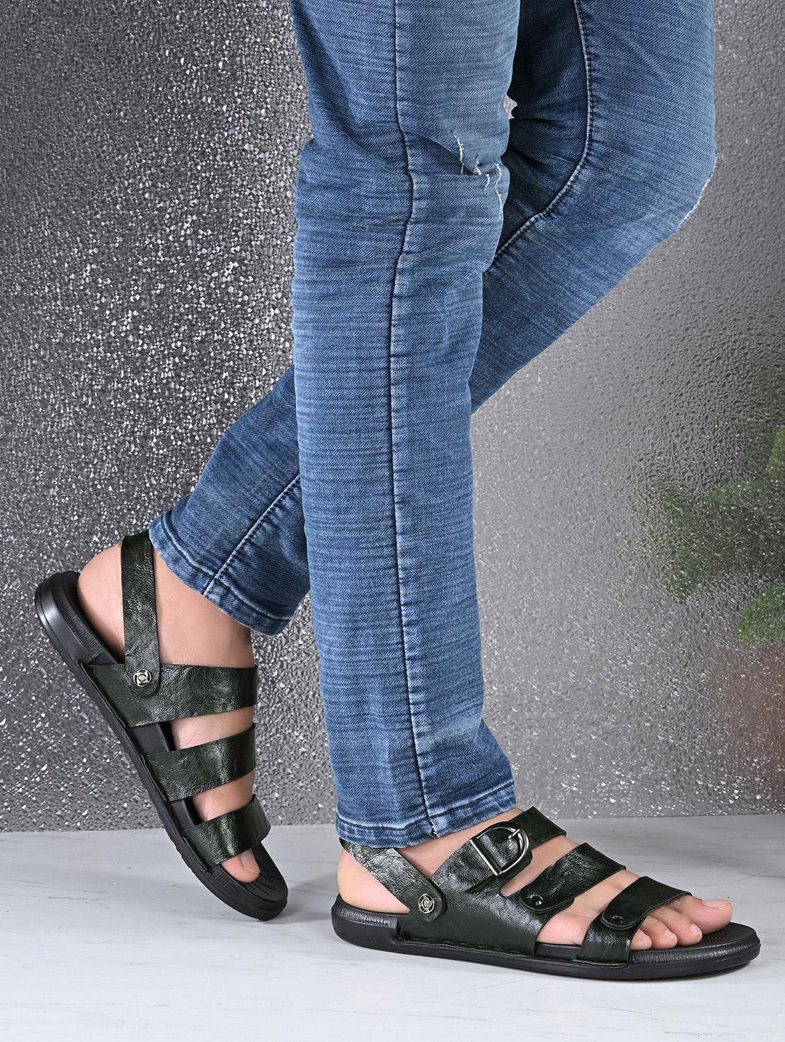 men textured back strap sandal - 22003944 - Standard Image - 1