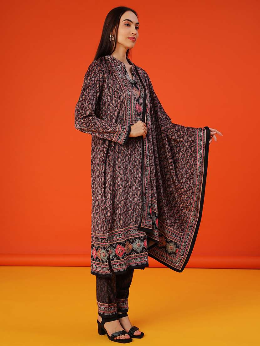 women self designed kurta pant with dupatta set - 22003990 -  Standard Image - 1