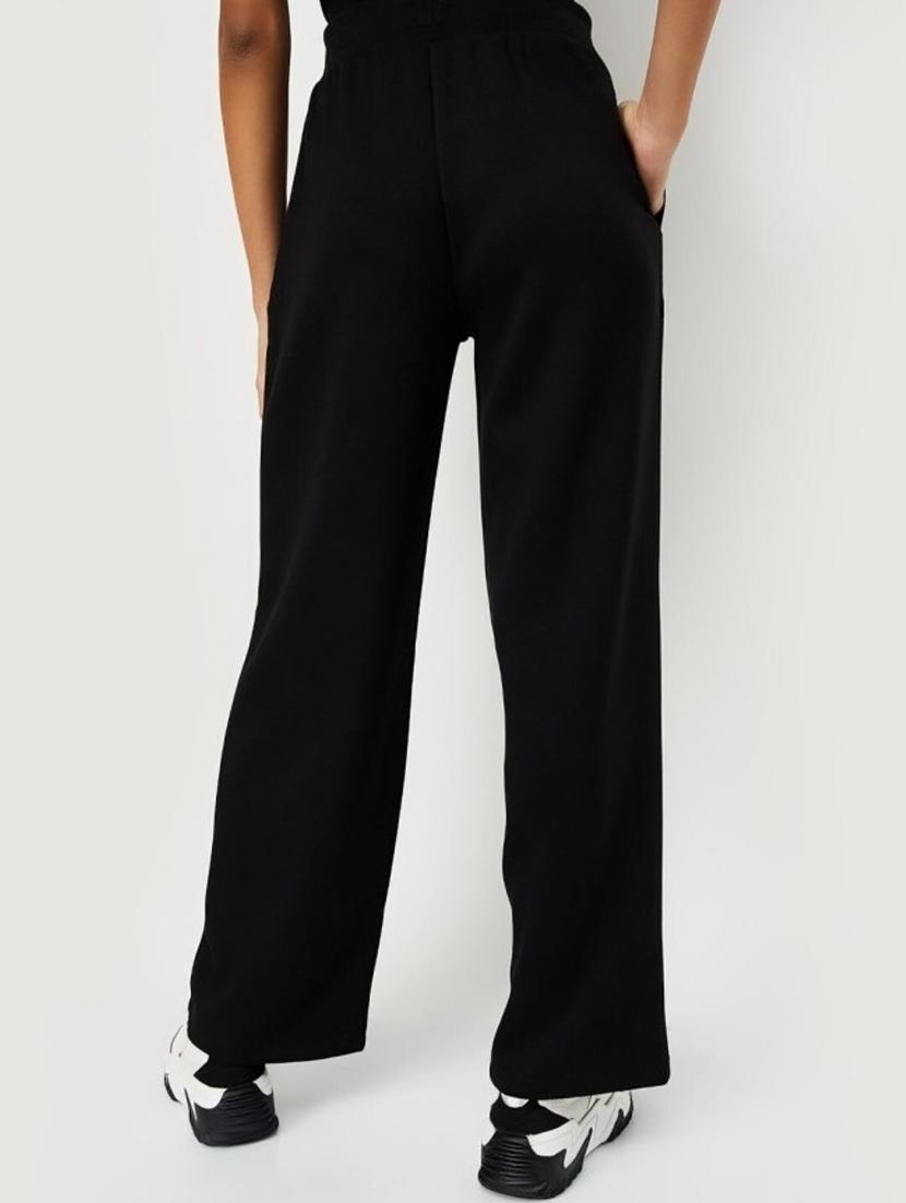 women black solid mid rise straight trouser - 22004537 - Standard Image - 1