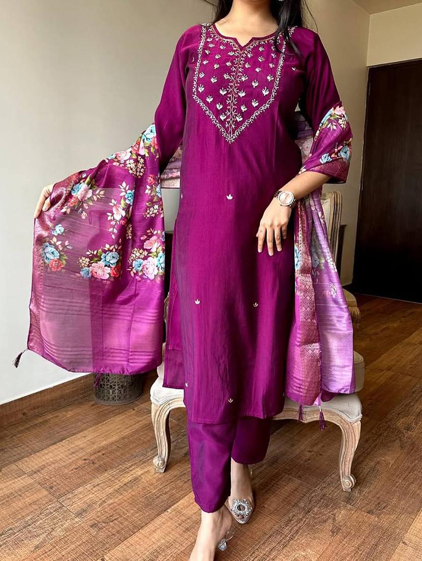 women embroidered three quarter sleeve kurta pant with dupatta set - 22004679 - Standard Image - 1