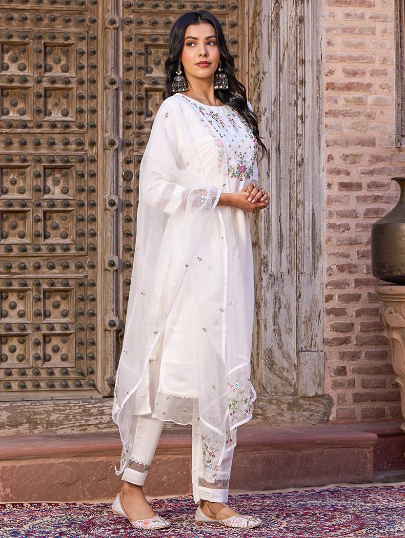 women embroidered three quarter sleeve kurta pant with dupatta set - 22004719 -  Standard Image - 1