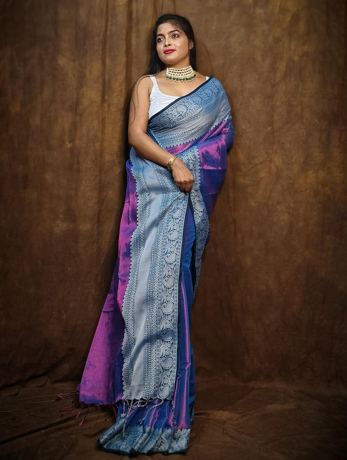 women solid with bordered saree with blouse - 22004976 - Standard Image - 1