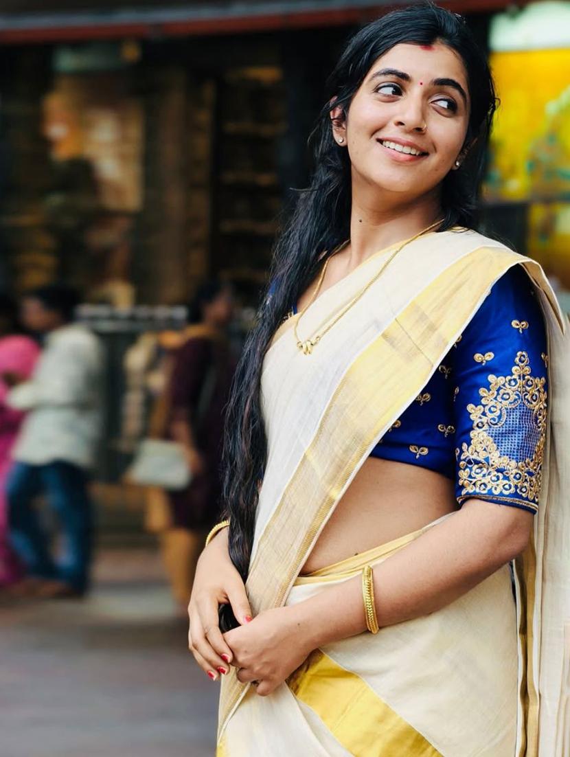 women cream contrast boardered handloom saree with blouse - 22005004 -  Standard Image - 1