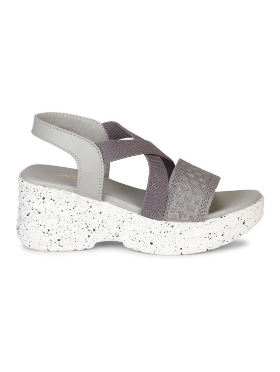 women solid back strap platform wedge - 22005024 -  Standard Image - 1