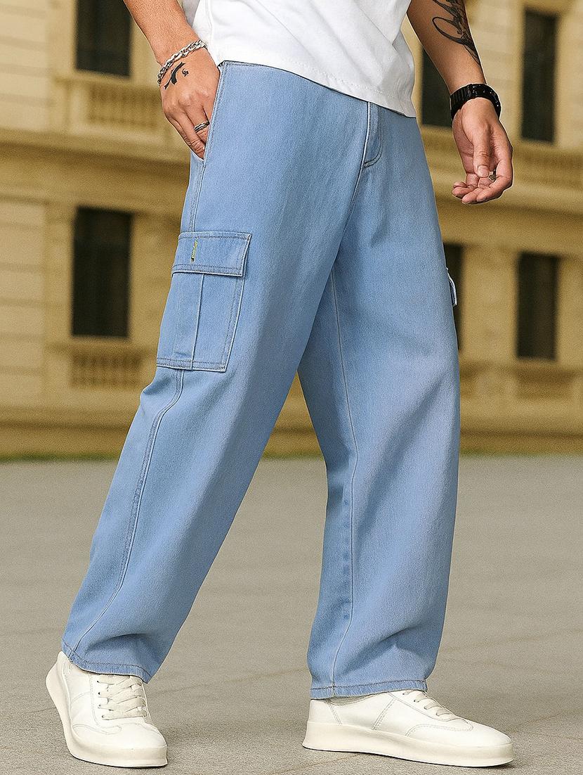 men solid mid rise relaxed fit cargo - 22006241 - Standard Image - 1