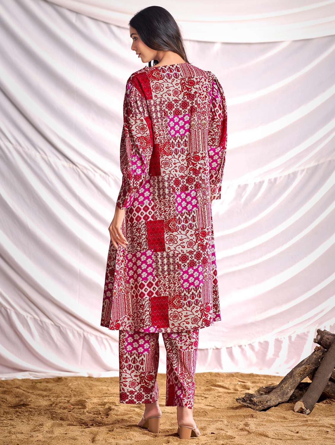 women printed long sleeve kurta pant set - 22006369 -  Standard Image - 1