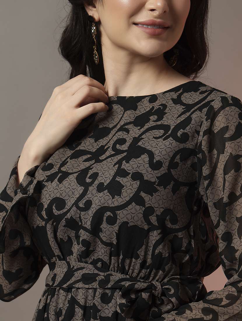 women printed long sleeve fit & flare dress - 22006870 - Standard Image - 4