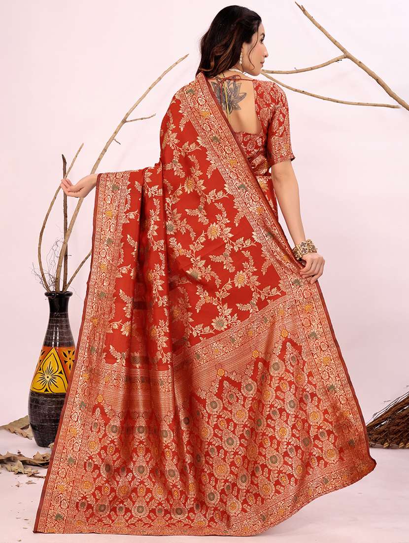 women self design banarasi saree with blouse - 22006963 - Standard Image - 1