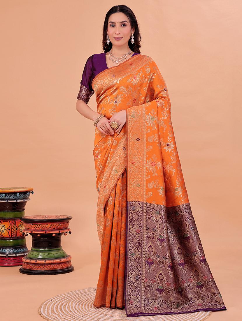 women self design banarasi saree with blouse - 22007110 - Zoom Image - 0